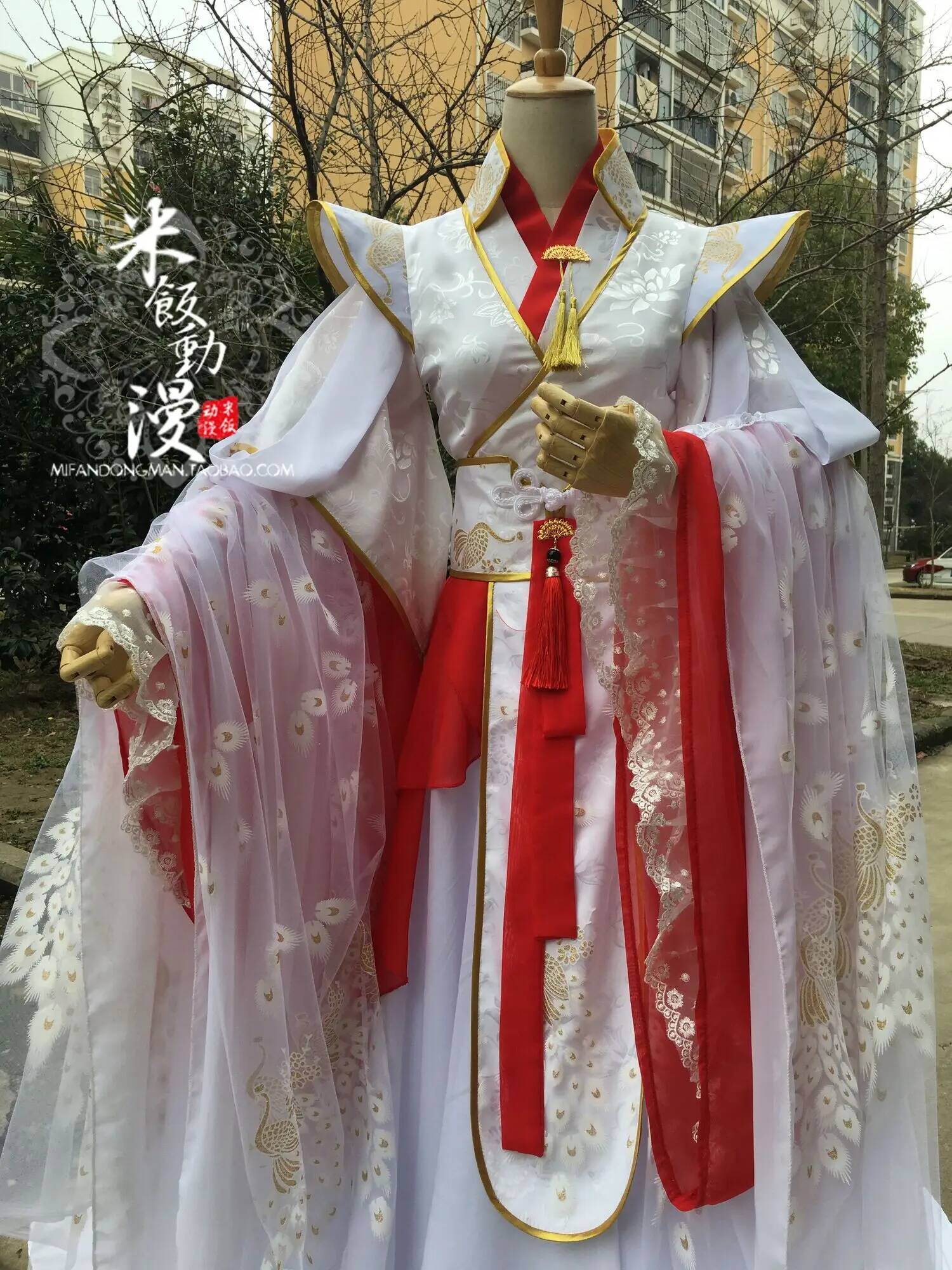 Officials Bless Prince Yue Hea - огляд і ціна Anime Cosplay Red